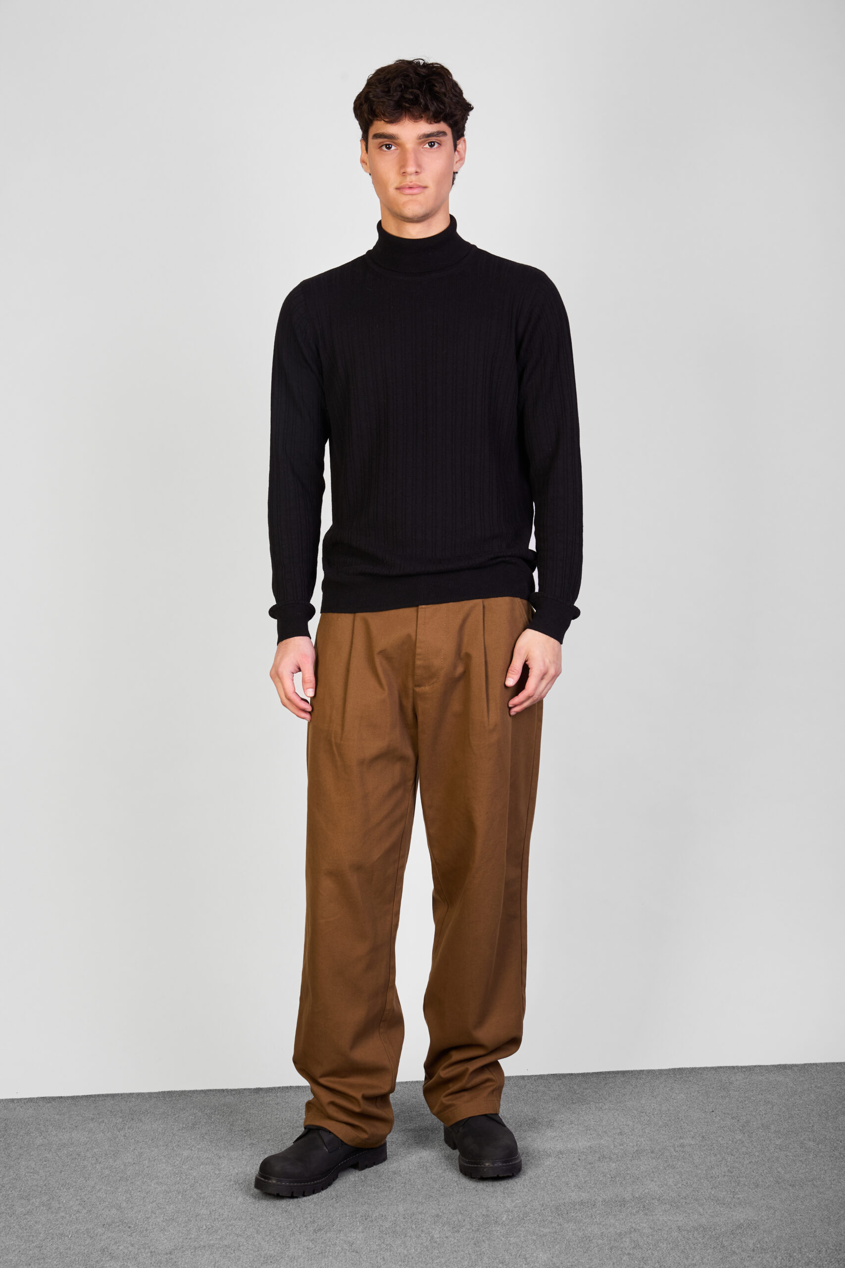 Sweater Prisma negro