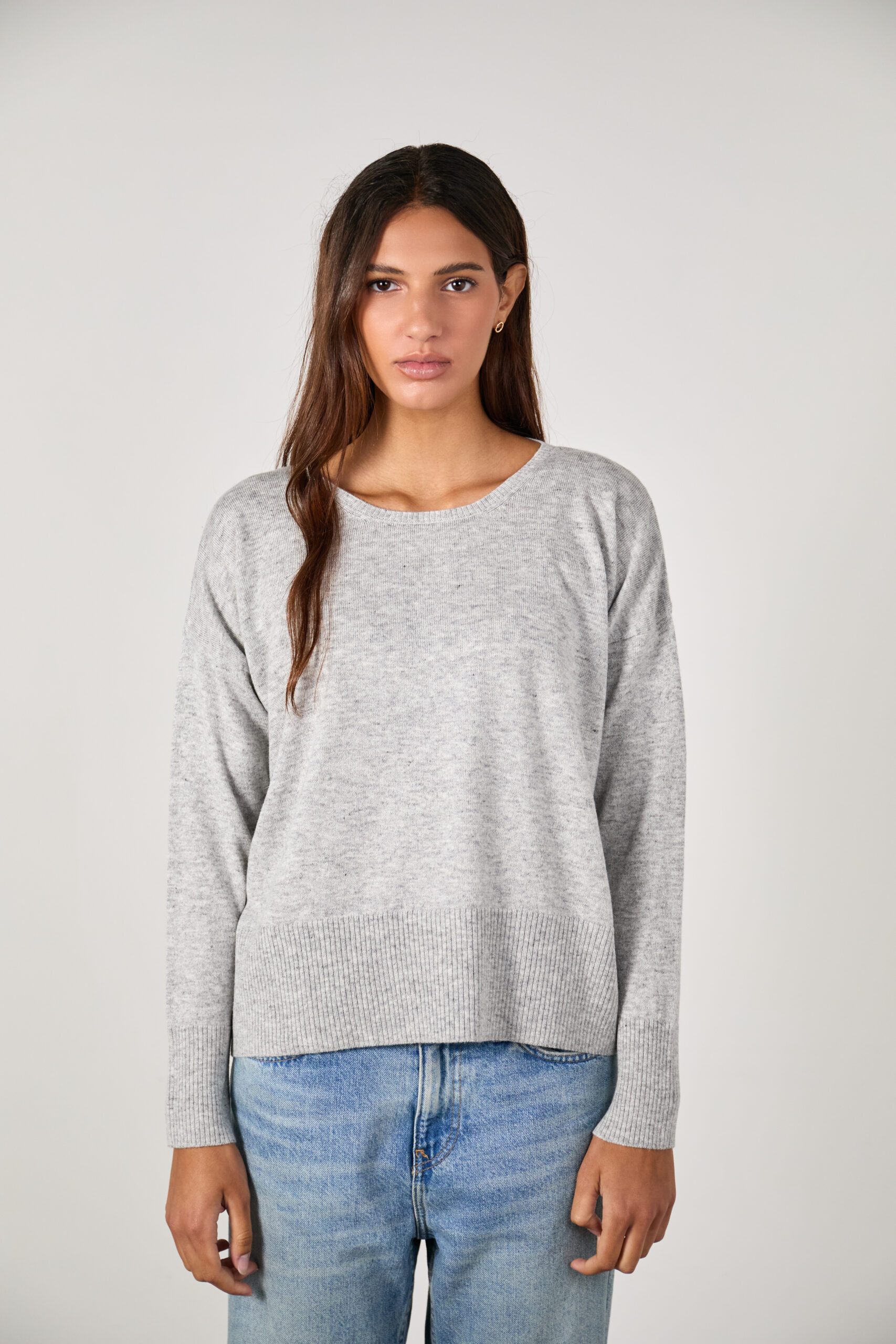 Sweater Puro gris perla